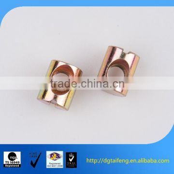 color zinc coated carbon steel slotted cross dowel nut