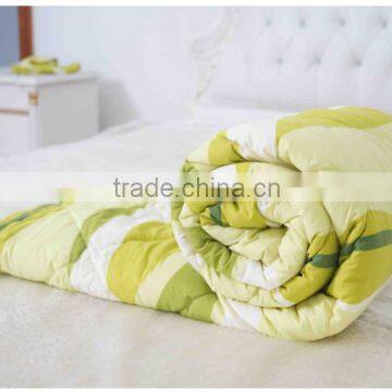 Convenient to carry camping antibiosis quilt packing of cylinders handle bag