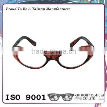 Cat eye style shape and colorful demi pattern optics glasses