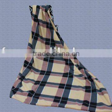 Polar fleece blanket with checked design