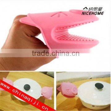 silicone oven mitt silicone kitchen gloves in stock