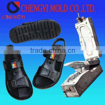 2014 latest kids mould for pvc injection moulding