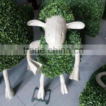 high simulation top quality artificial topiary grass animal for garden decoration