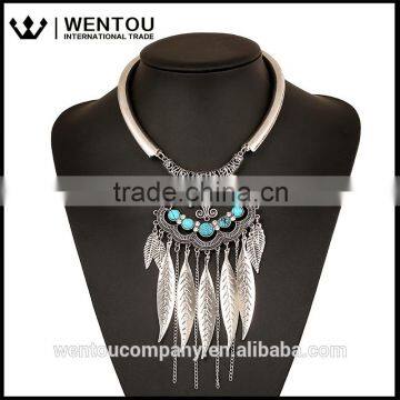 Wentou New Arrival Glossy Leaves Tassel Metal Pendant Necklace