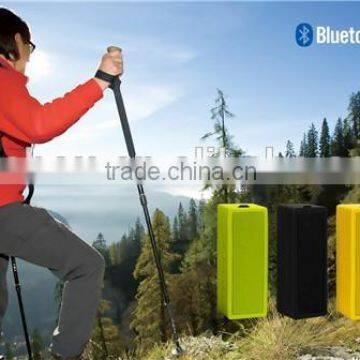 Portable Outdoor Mountaineering Sports Wireless Bluetooth Speaker