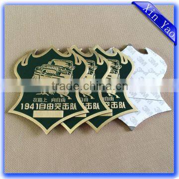 Wholesale antique bronze zinc alloy custom shaped car logo badge