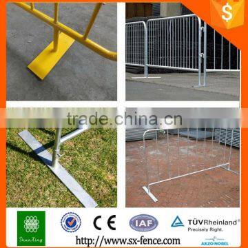 Portable temporary fence aluminum barricade