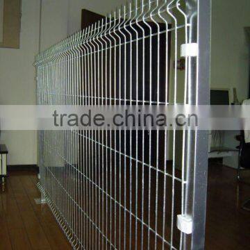 curved fencing mesh