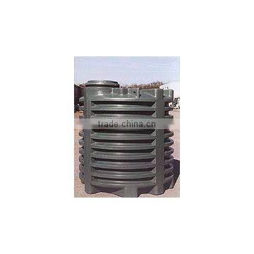 plastic dustbin