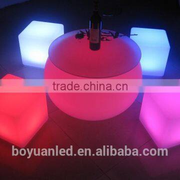 Outdoor and Indoor Plastic RGB 16 Colors Changing Lighting Apple Table Chair for Children photo-5