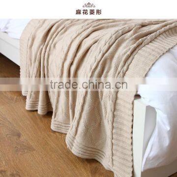 Cozy Design Big Sized Wool Cable Knit Blanket photo-2