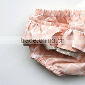 Pastel Baby Girls Ruffle Bloomers Baby Bloomer Print Heart Fluffy Baby Bloomer Wholesale photo-3