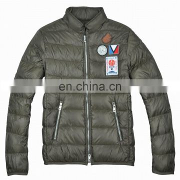 2015 Latest Fashion Stylish Embroidery Patch Fit Men Down Jacket