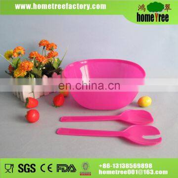 Square large plastic salad bowl with spoon