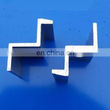 Frameless solar panel thin film glass panel clamps