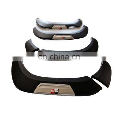 Wholesale good quality Automobile accessory car wheel arch fender ABS plastic fender flares for hilux revo 16-19