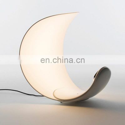 American Retro Moon Table Lamp for Bedroom Living Room Home Decor Desk Light for Study Desktop Bedside