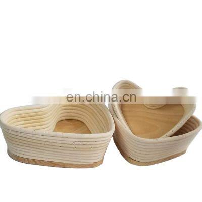 Cheap wholesale Heart Banneton Bread Proofing Basket in Bulk Bread Basket Woven Made in Vietnam