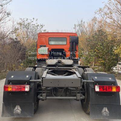 Sinotruk HOWO 6*4 375HP Truck Tractor
