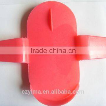 plastic horse curry comb for cleaning