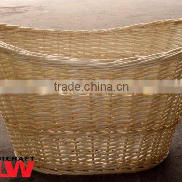 Split willow laundry basket