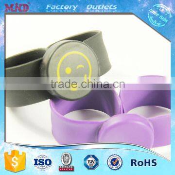 MDW450 Custom Logo Oval Silicone NFC Bracelet photo-5