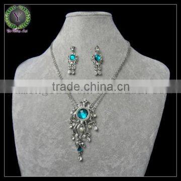 2015 fashiong jewelry set,Rhinestone Earrings and Necklace jewelry set,Earrings and Necklace jewelry set                        
                                                Quality Choice