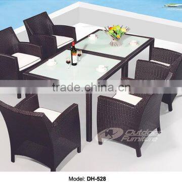 Modern rattan dining room set