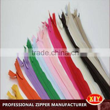 Шэньчжэнь XLY Zipper Manufacturer - спиральный невидимый молниенос, молниенос для свадебного платья