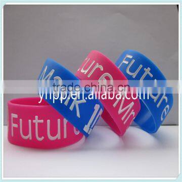 Cheap Custom Logo Advertising Silicone Wristband for Promotional Gift