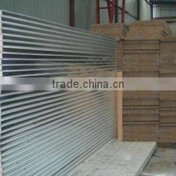 Composite sandwich panel