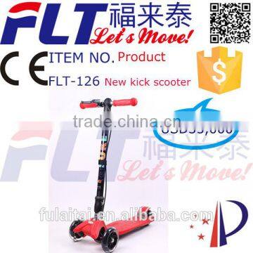 Factory supply flashing four-wheel wide deck flicker mini micro kick scooter