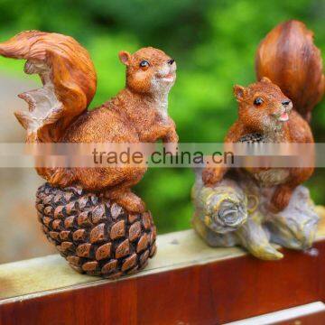 Squirrel statue with resin material