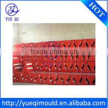 rotomolding mould for traffic barrier