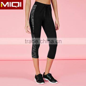 Cheap Wholesale Latest Design Capri Customized Seamless Ladies Sexy Tights Yoga Pants