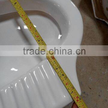 Gloss Squatting Pan With Siphon Trapway Fender photo-5