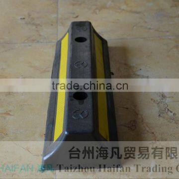 High Quality 500mm Rubber Wheel Stopper Adjustable Loading Dock Ramp for Sale/Car Parking Stopper Made of Synthetic Rubber photo-4