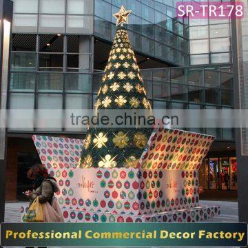 Gift box packed exterior large giant artificial christmas tree