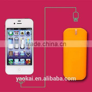 2016 Shenzhen Wholesale High Quality Power Bank 5600mah Power Bank photo-3