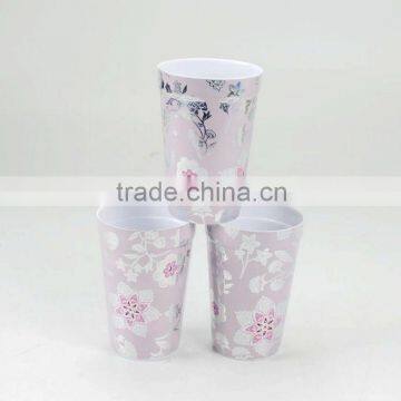 plastic silver design cup