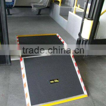 Fold Manual Wheelchair Ramp for Bus With Loading 350kg