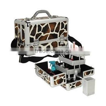 Giraffe Textured Aluminum Makeup Train Case