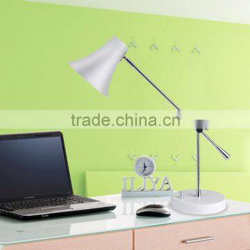 9W rechargeable home use foldable LED desk lamps eye-caring table lamp Made in China