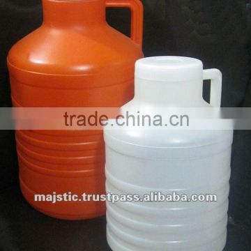 PLASTIC JERRY CAN HIGH DENSITY POLYETHYLENE