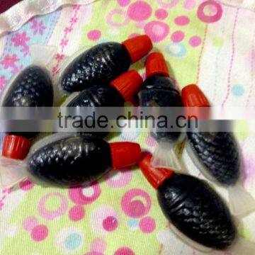 High quality kikkoman natural fermented fish shape bottle halal dark soy sauce