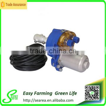 Electric greenhouse film roll up winch winder