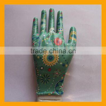 Polyester Printing Transparent Nitrile Palm Coated Garden Working Gloves photo-2