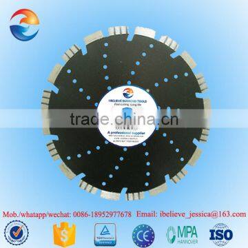 Masonry cutting diamond saw blade