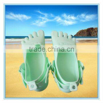 2015 best popular five finger beach shoes wholesale