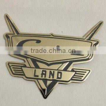 famous football team customise logo metal charm diy nameplate logo charms emblem for souvenirs 2017